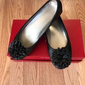 Annie Klein flat shoes